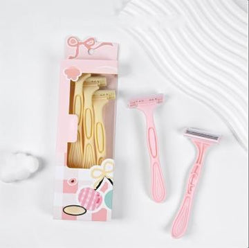 Razor Three-Piece Set