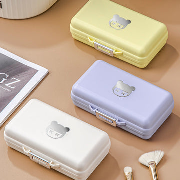 Simple rectangular 7-compartment pill box
