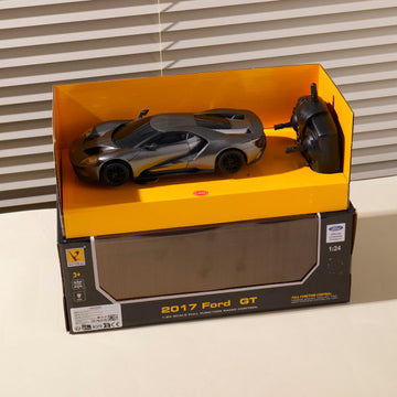 1:24 2017 Ford GT RC Car (Battery Not Included) - Gray