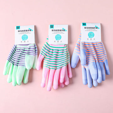 Zebra print work gloves